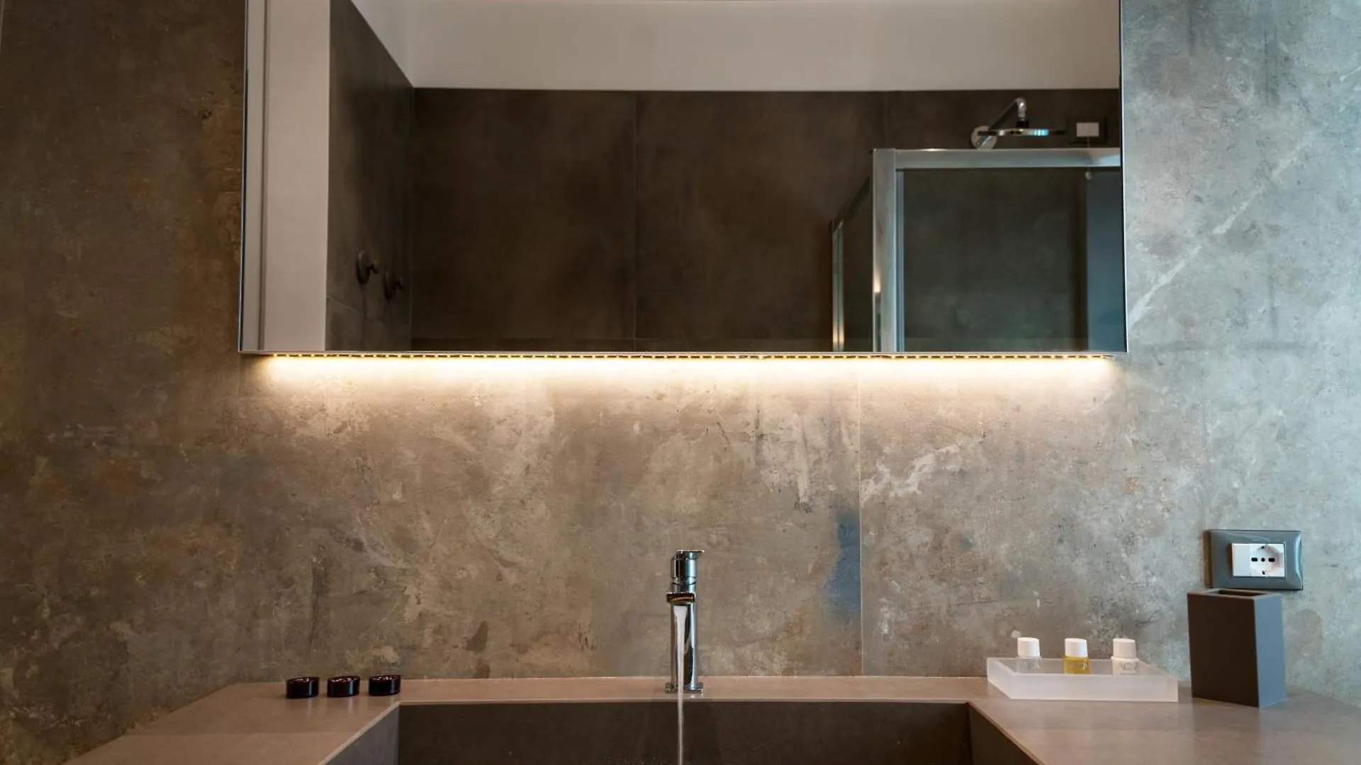 Nima Boutique House Apartment Perugia Italy